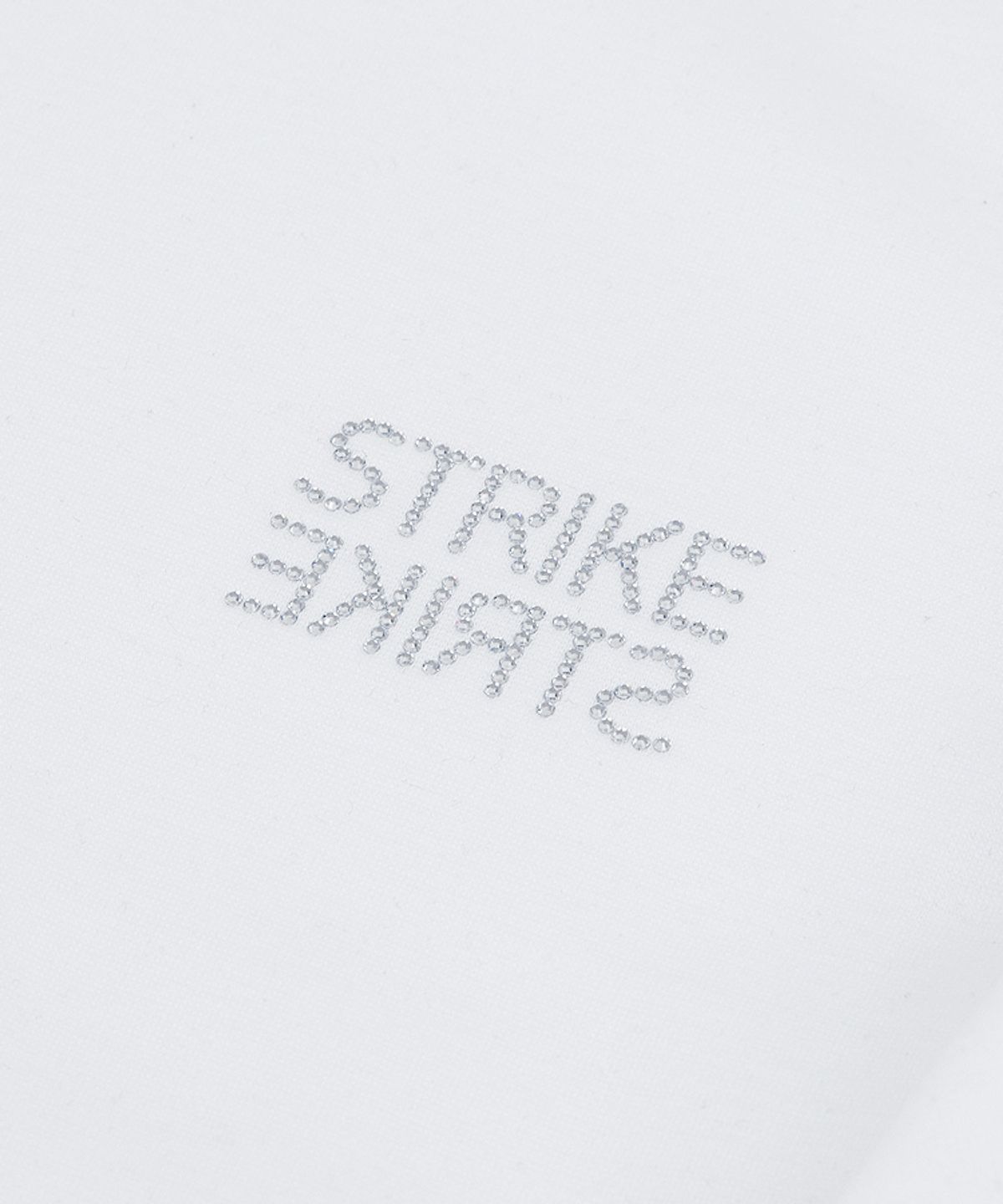 스트라이크(STRIKE) Soft Crystal Logo Over Hoodie (WHITE)