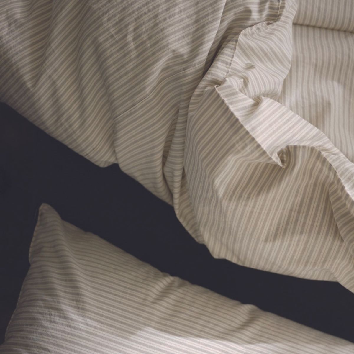 봄봄패브릭스(BOMBOM FABRICS) Soft, washed cotton bedding 60수 Stripe / light gray