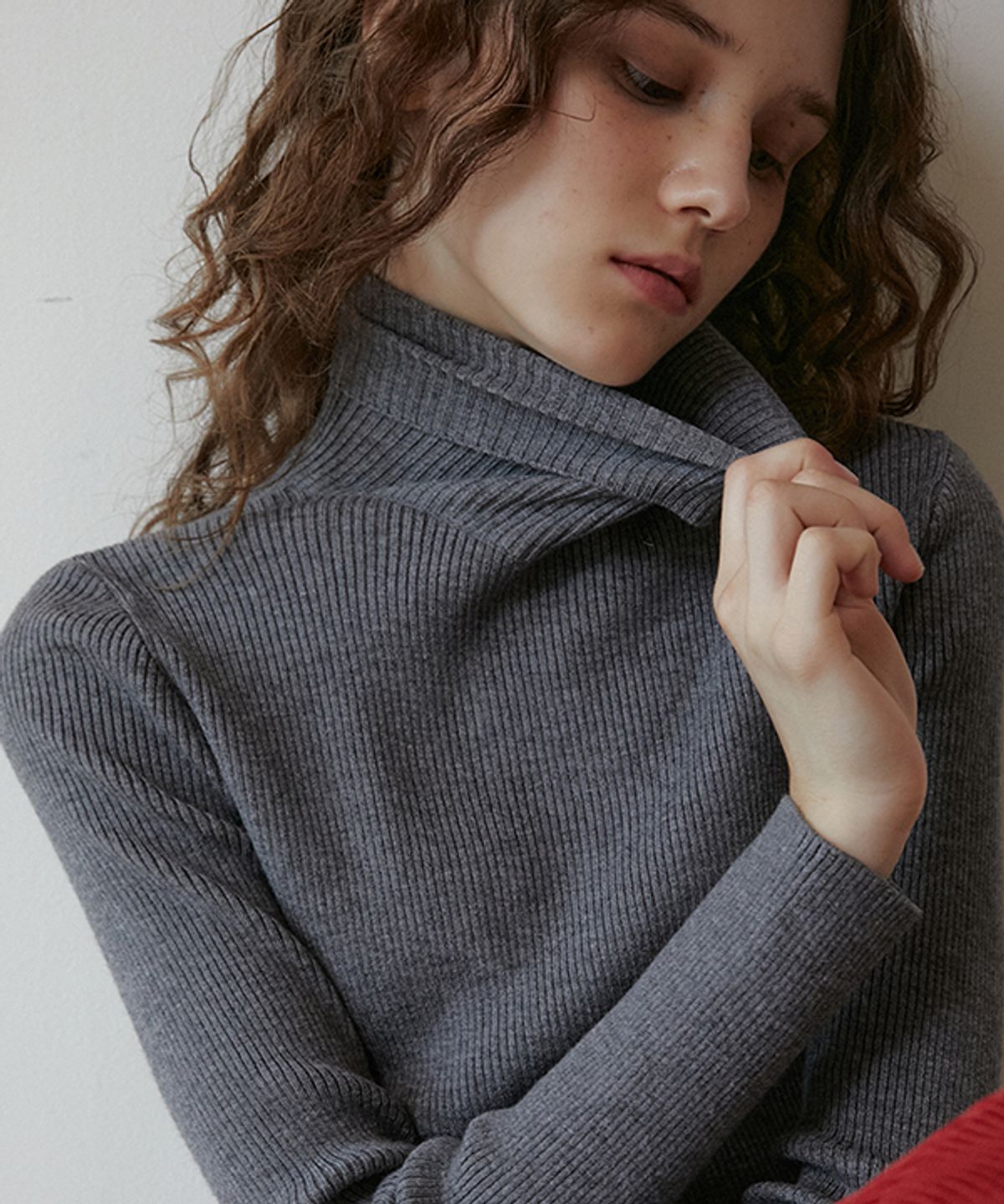 그린버터(GREENBUTTER) Soft Knit Turtleneck (Charcoal)