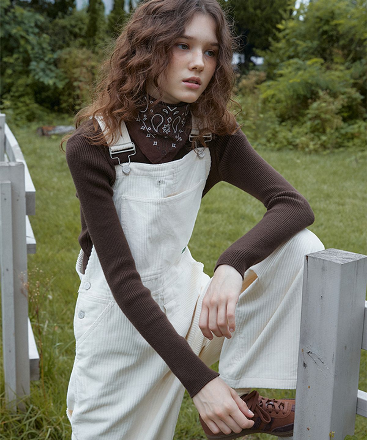 그린버터(GREENBUTTER) Soft Knit Turtleneck (Brown)