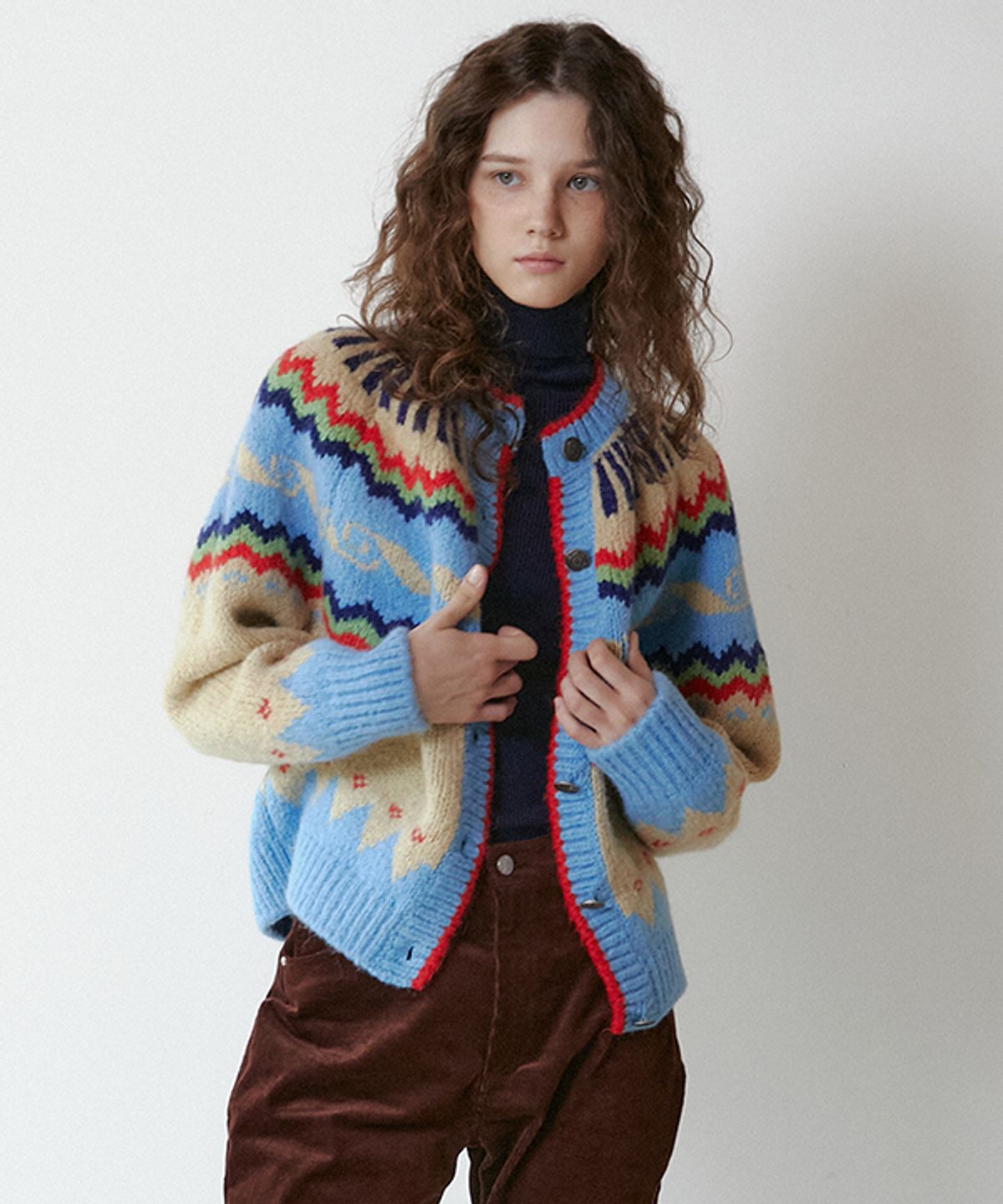그린버터(GREENBUTTER) Wave Nordic Cardigan (Beige)