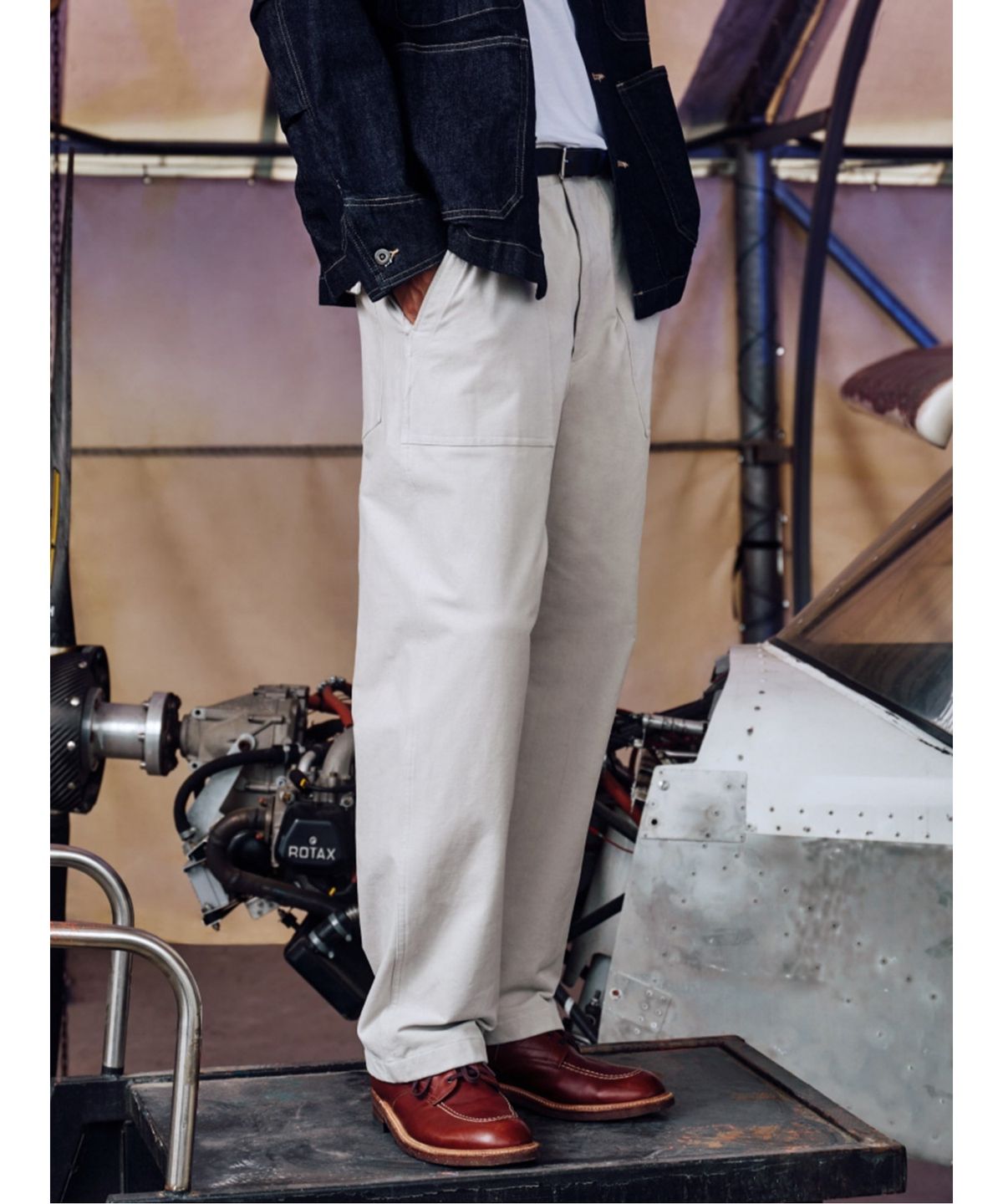 시프트지(SHIFT.G) Semi Wide Big Twill Fatigue Pants  Ivory