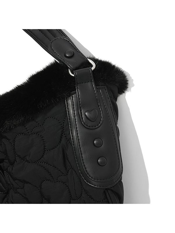 さらに100円引き◆KIRSH◆CHERRY QUILTING FUR HAND BAG MUSINSA | KIRSH Cherry Quilted Fur Handbag [Black]
