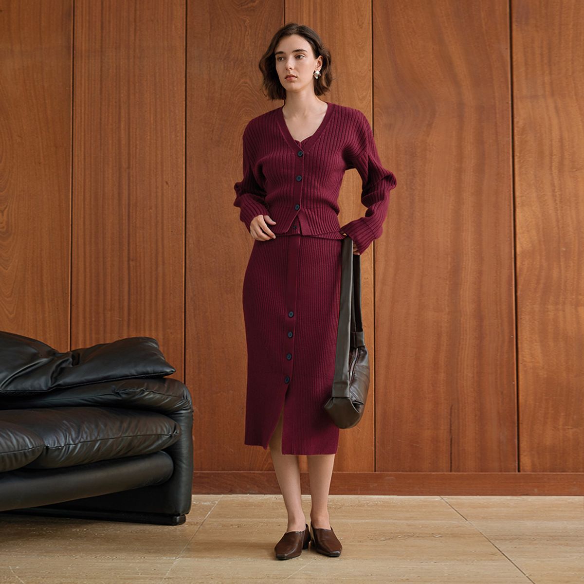 와이와이아이엠(YYIAM) YY_Gentle ribbed wine knit skirt