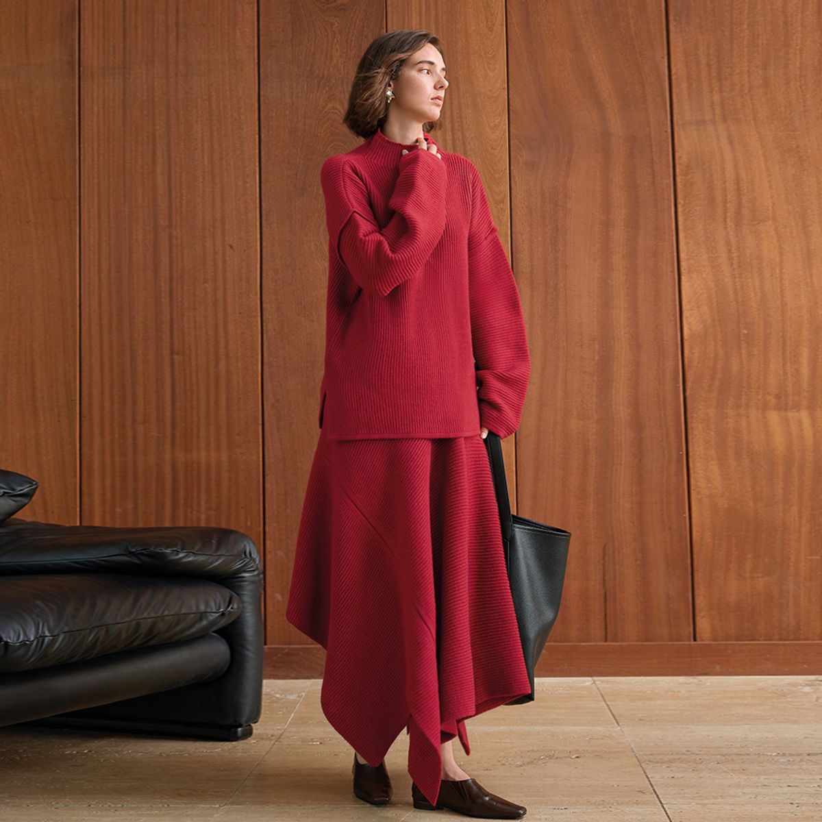 와이와이아이엠(YYIAM) YY_Loose irregular hem skirt_RED