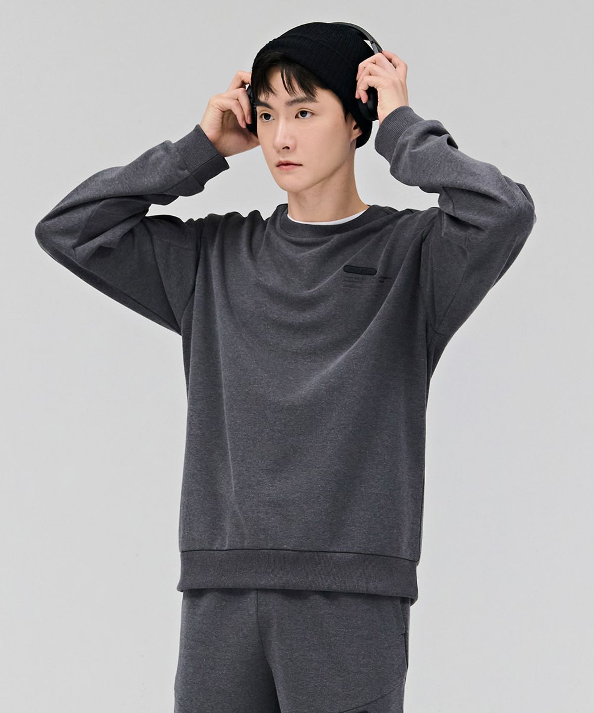 체이스컬트(CHASECULT) 남성 소매 포켓 기모 맨투맨 티셔츠-차콜