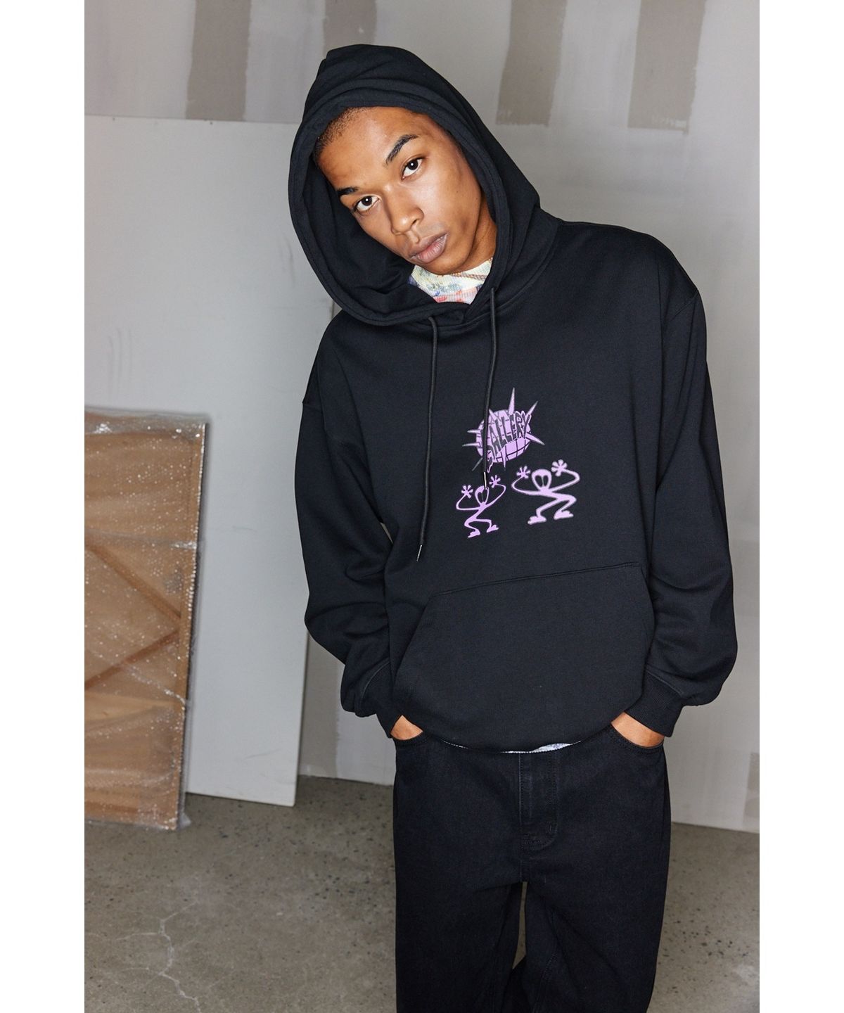 1011갤러리(1011 GALLERY) Disco Disco Hoodie - Black