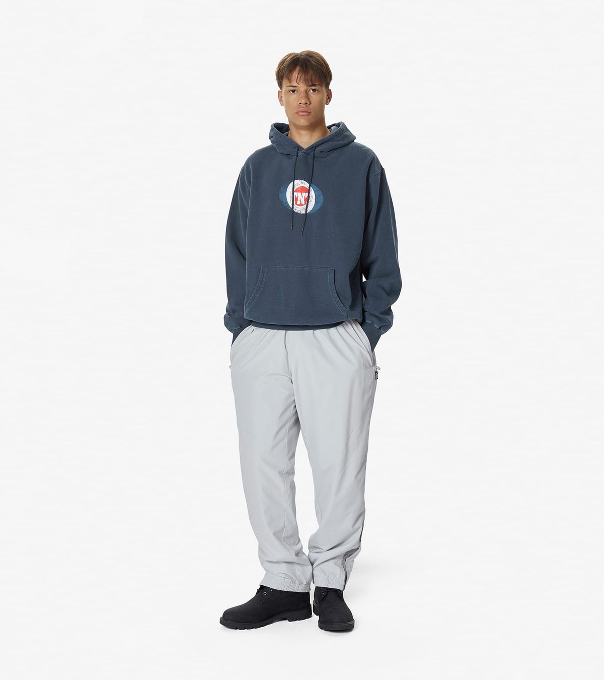 디스이즈네버댓(THISISNEVERTHAT) TNT Oval Hoodie Midnight