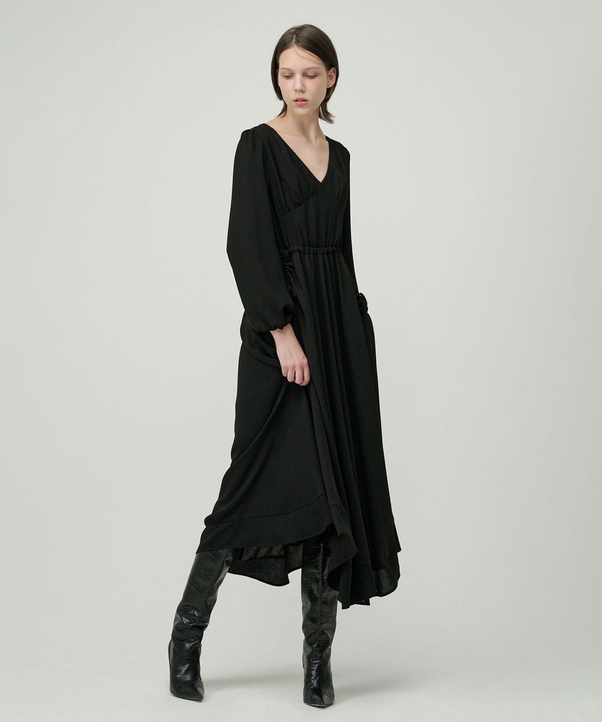 세컨드 아르무아(02ARMOIRE) Harper Dress _ Black