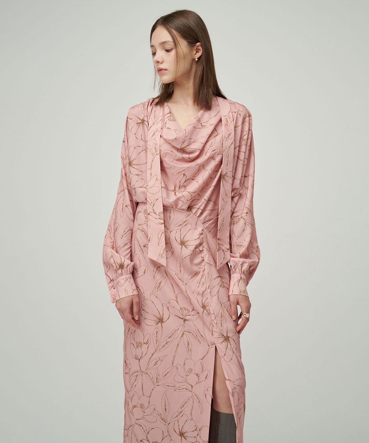 세컨드 아르무아(02ARMOIRE) Abigail Dress _ Pink