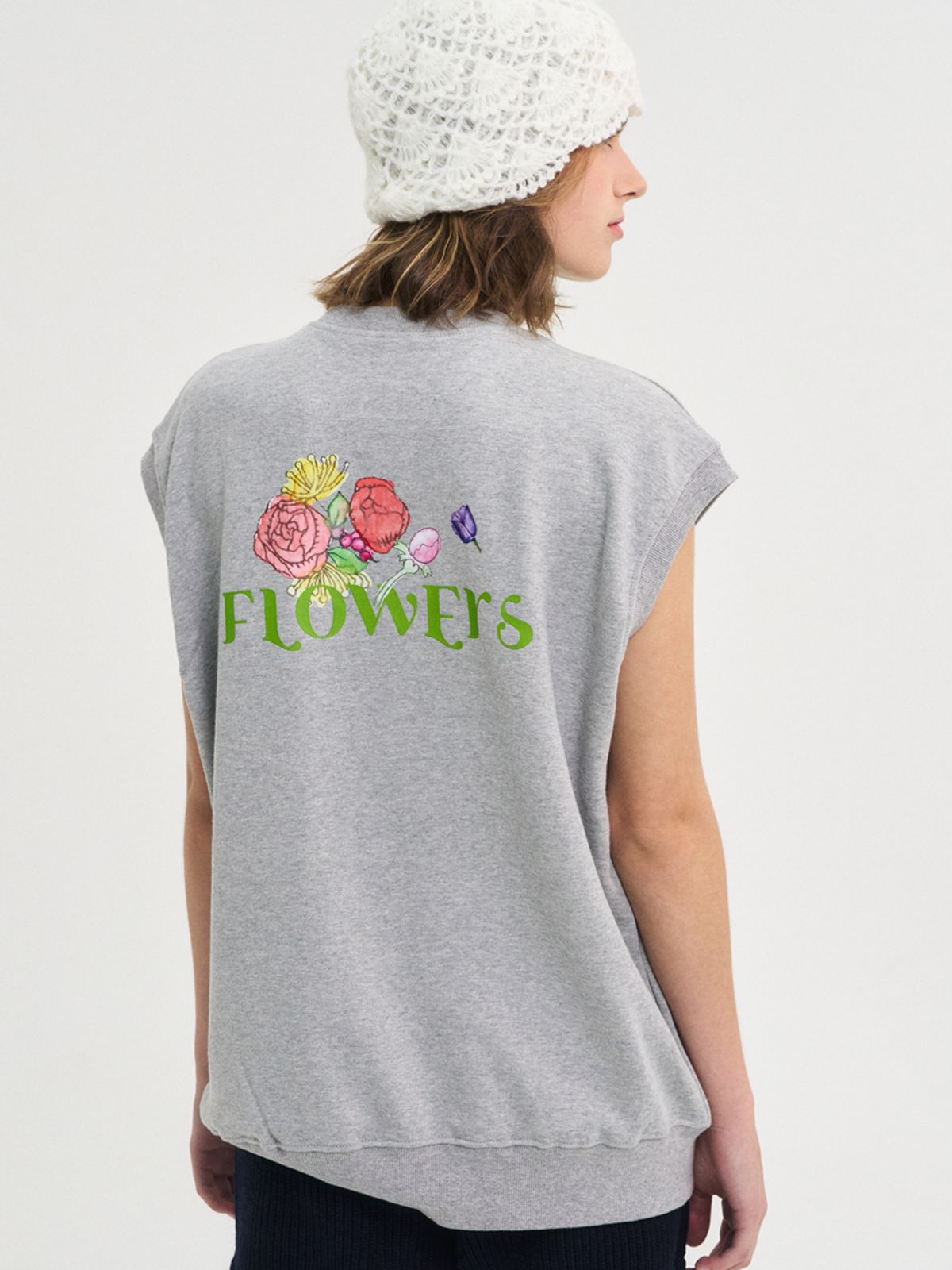 쏘리, 투 머치 러브(SORRY, TOO MUCH LOVE) Wild Flower Sweat Vest_Gray