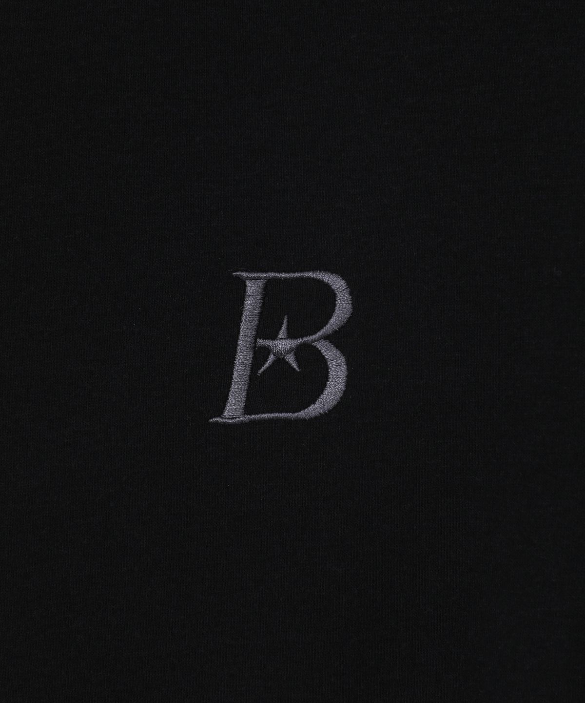 바우프(BAUF) 스타 라인 셔링 후드 바디수트 [블랙]