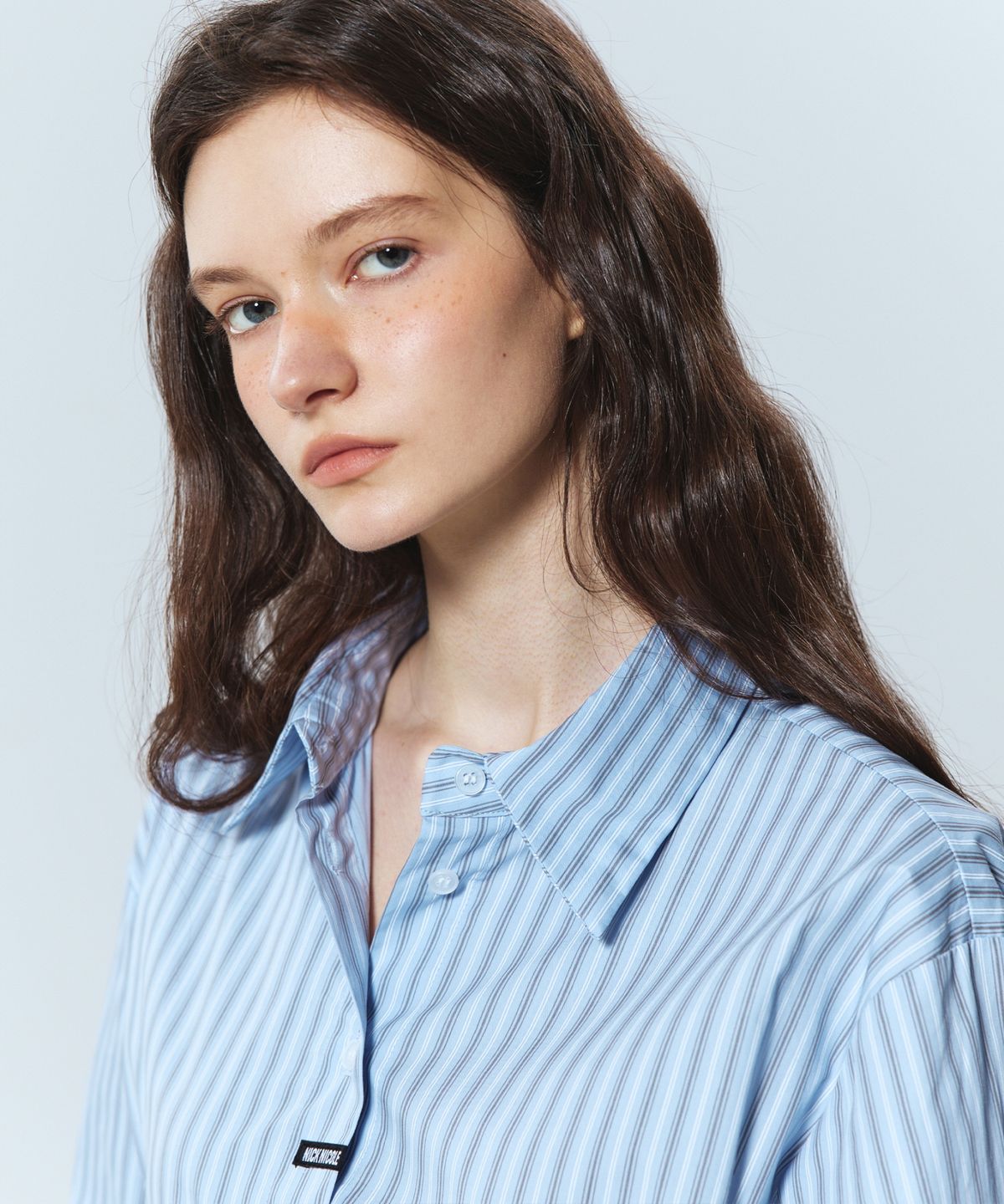 닉앤니콜(NICK&NICOLE) NICOLE LABEL STRIPE WRINKLE SLEEVE SHIRT_SKY BLUE