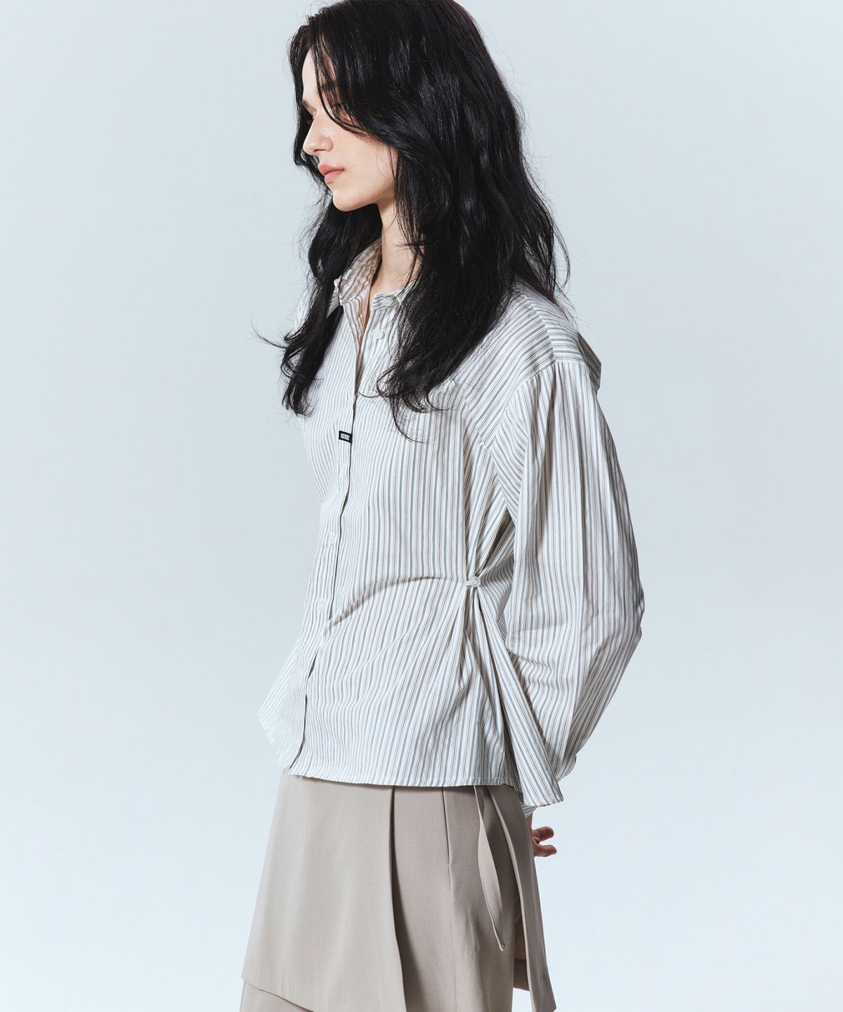 닉앤니콜(NICK&NICOLE) NICOLE LABEL STRIPE WRINKLE SLEEVE SHIRT_IVORY