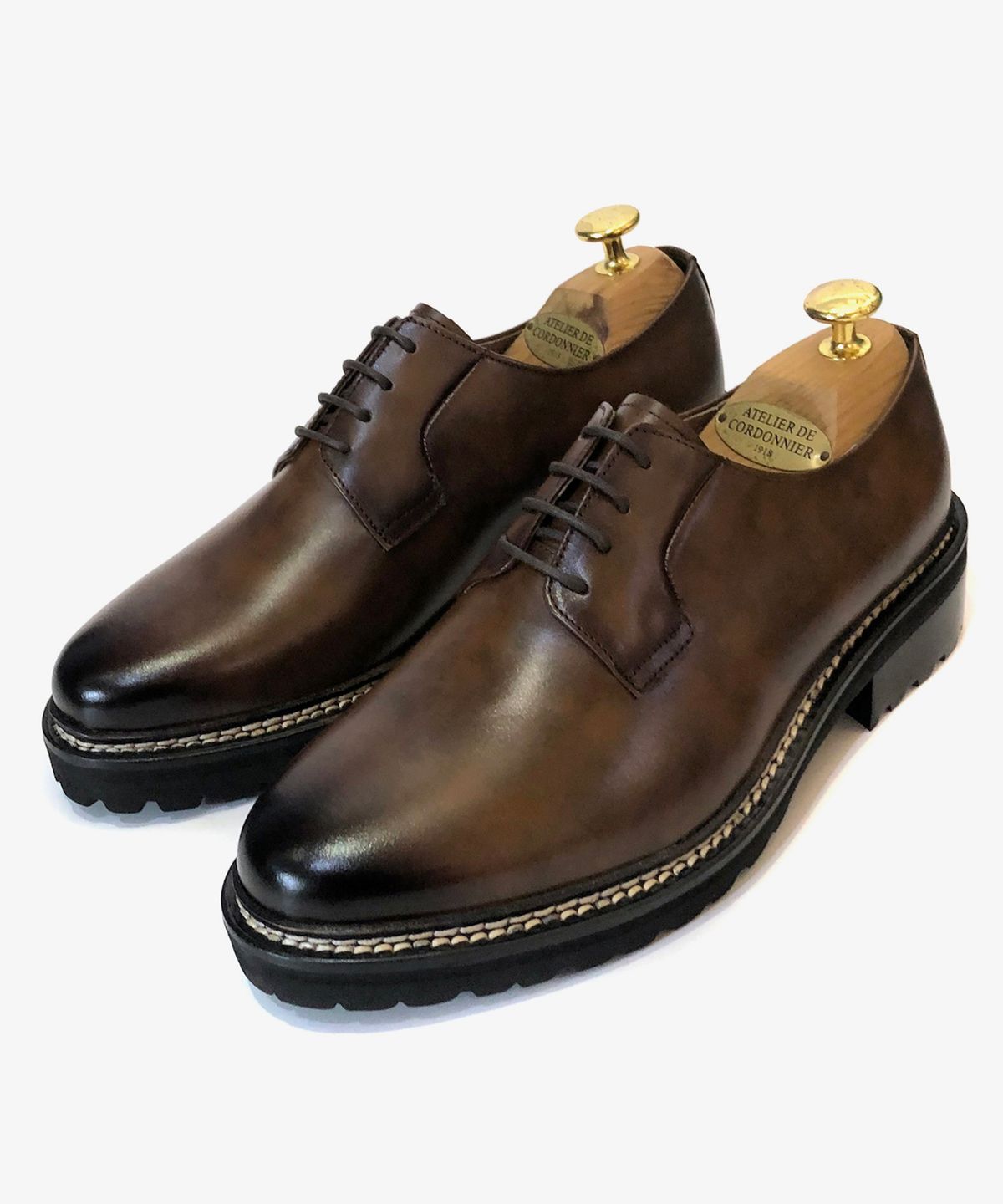조앤슈(JOENSHOE) 휴만 스티치 더비 워커 옥스퍼드 스테인브라운