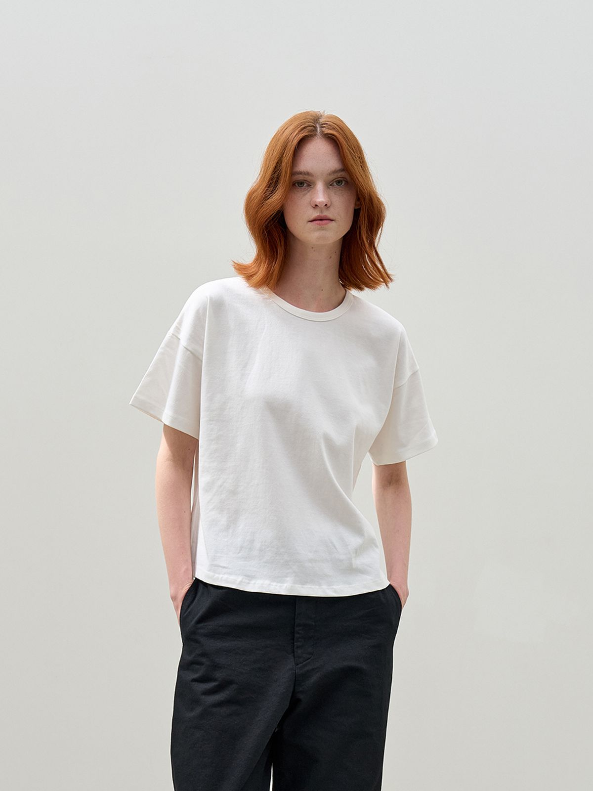 해브 앤 해브(HAVE8HAVE) CURVED COTTON T-Shirt_WHITE