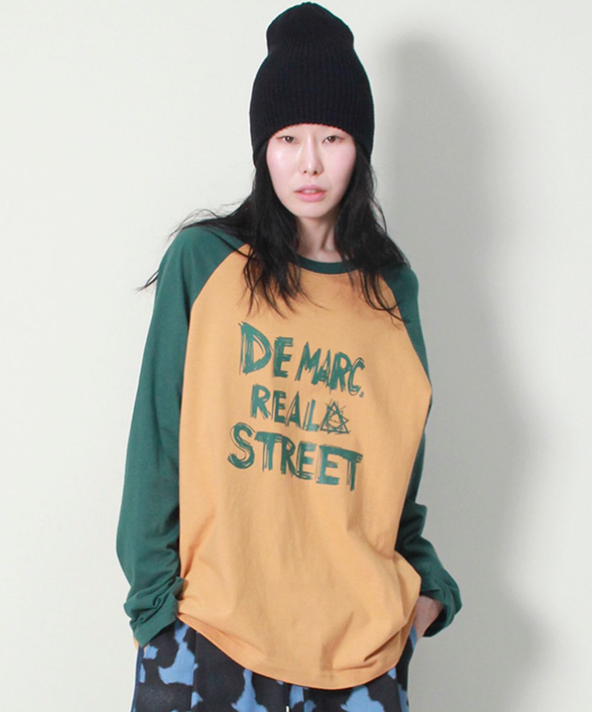 드마크(DEMARC) 리얼 스트릿 컬러믹스 라글란 긴팔 티셔츠 카키&머스타드