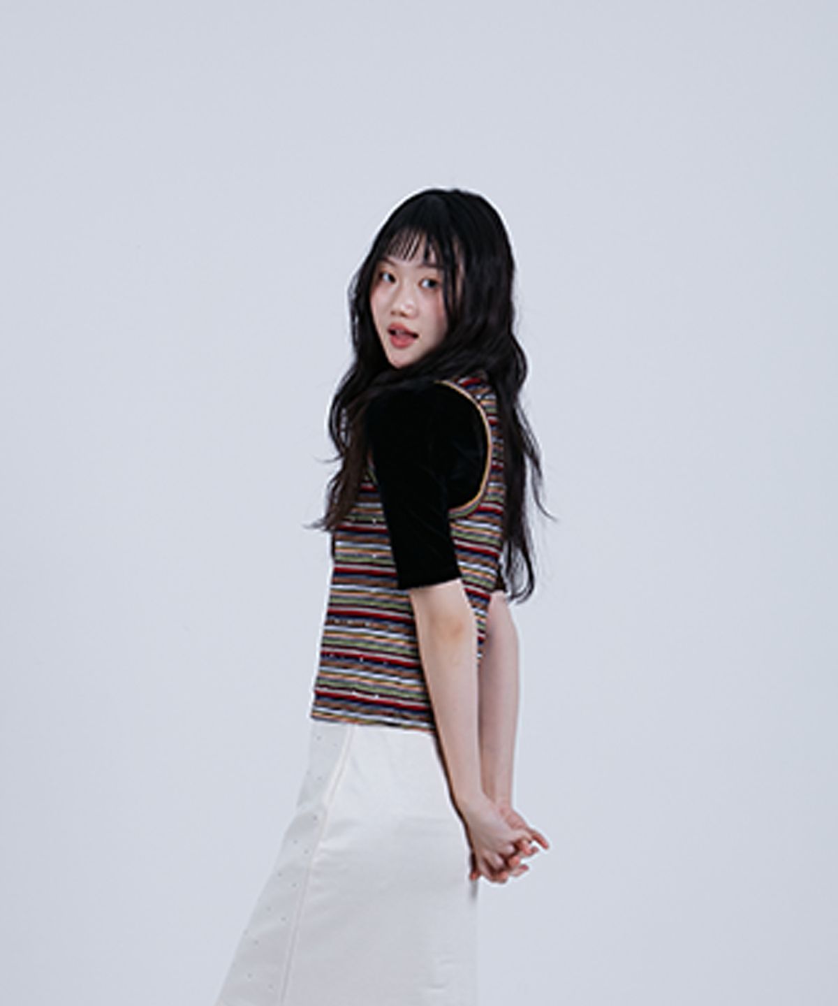 코튼리버스클럽(COTTONREBIRTHCLUB) 핫피스 스트라이프 슬리브리스 (네이비)