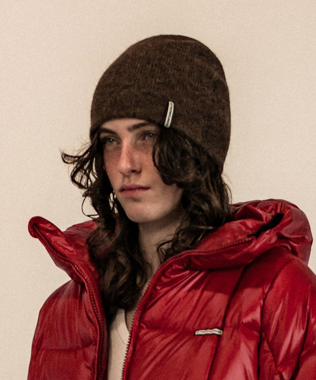 더바이닐하우스(THEVINYLHOUSE) HAIRY BEANIE BROWN