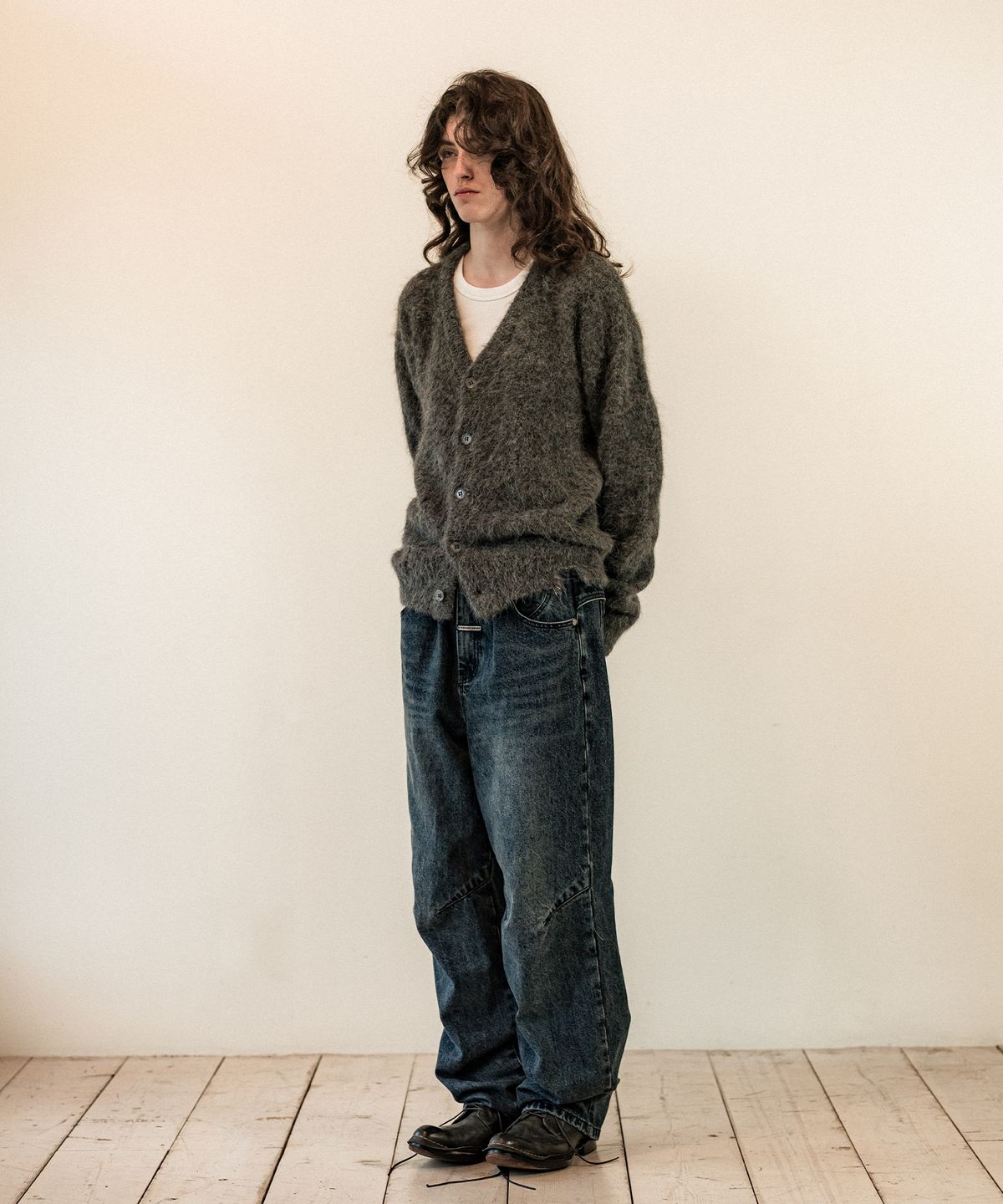 더바이닐하우스(THEVINYLHOUSE) GRUNGE CARDIGAN GREY
