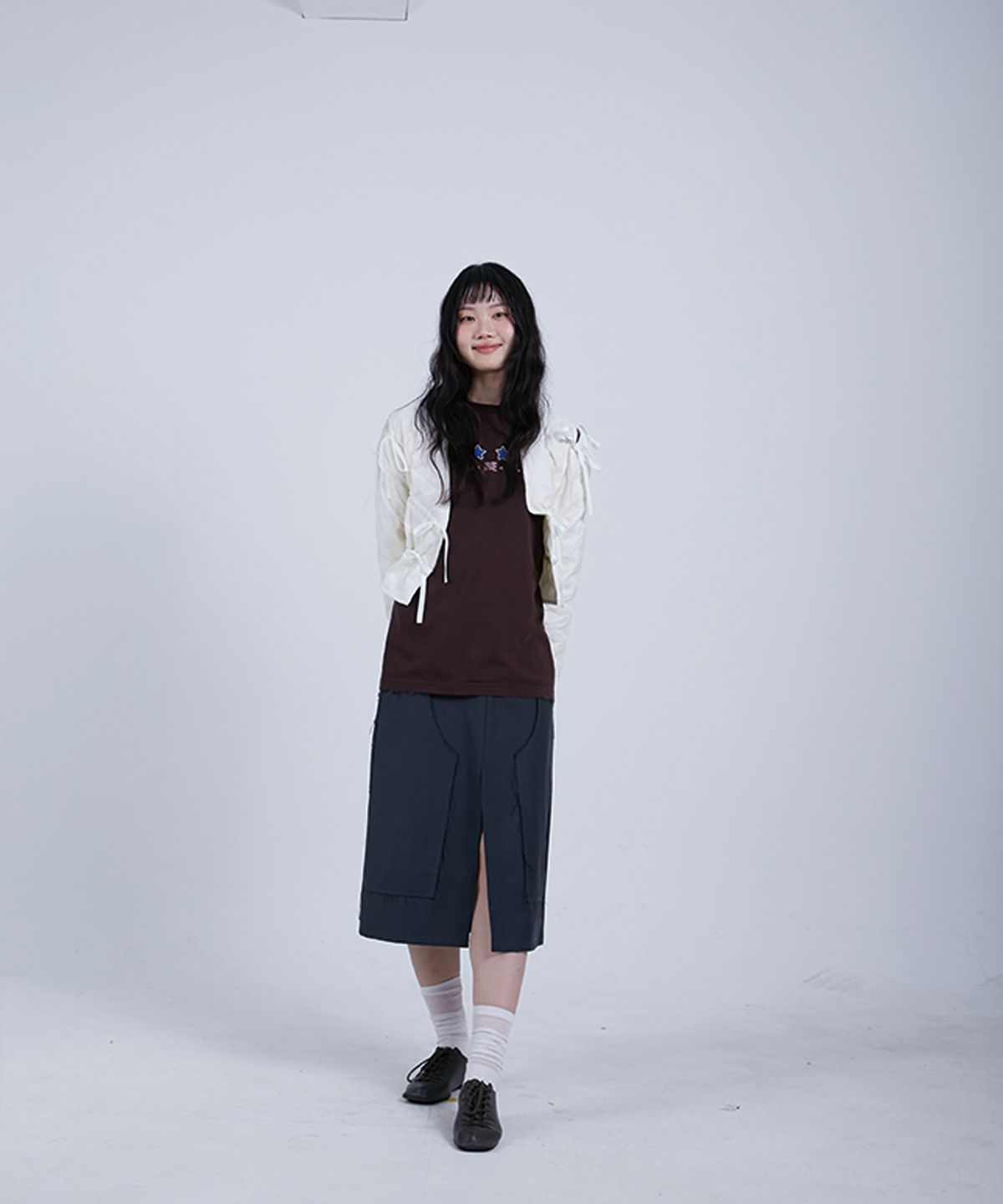 코튼리버스클럽(COTTONREBIRTHCLUB) 4스타 아트웍 티셔츠 (브라운)