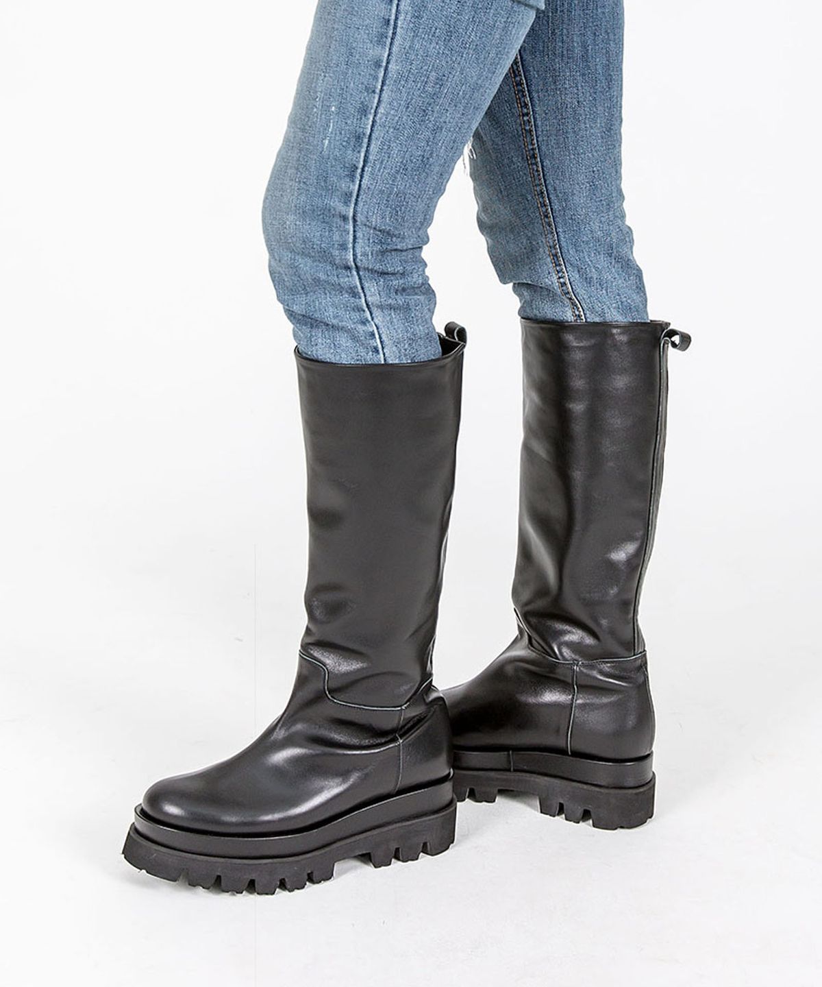 슈바이초이(SHOEBYCHOI) 플랫폼 롱부츠 _(6.5cm)블랙