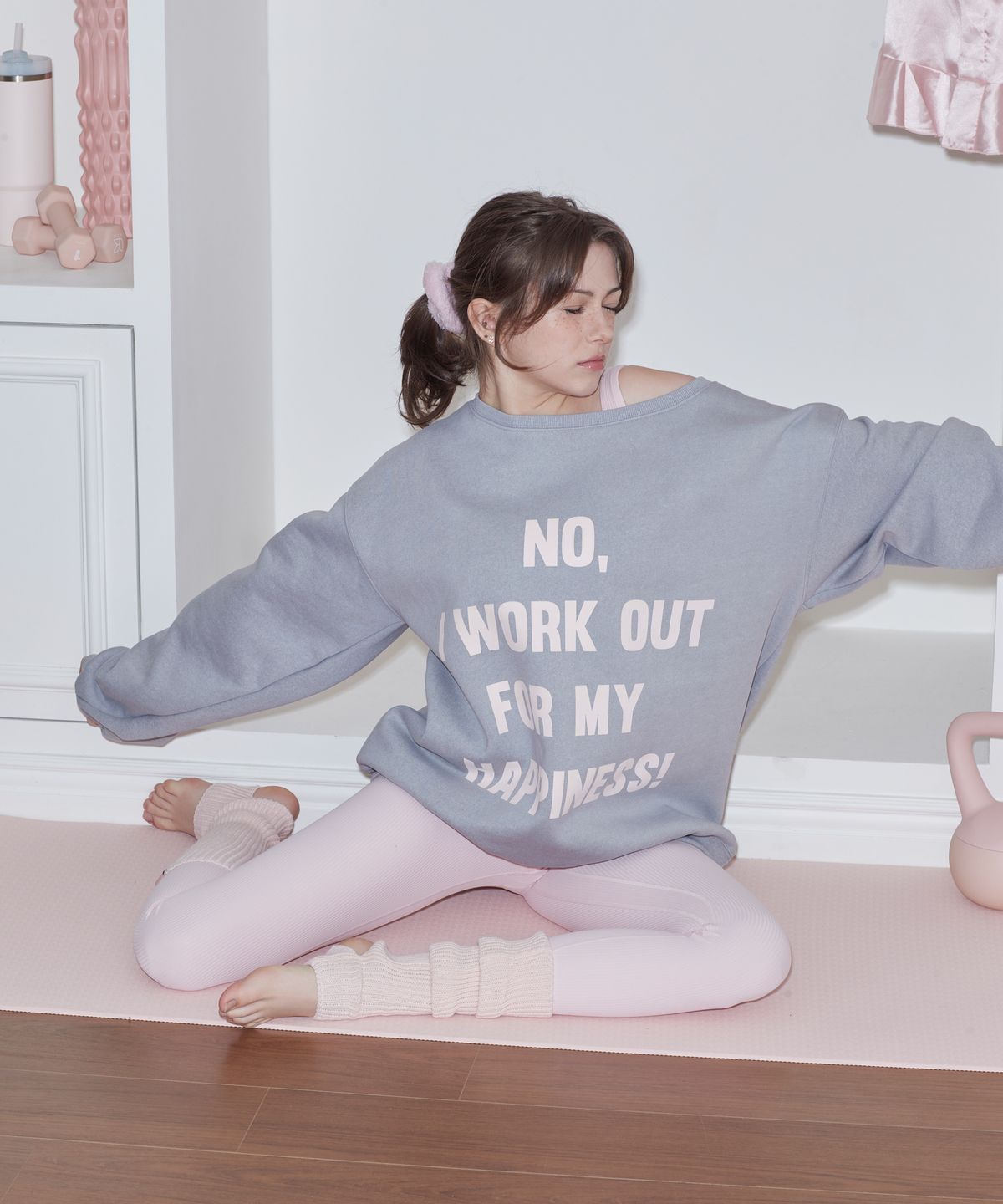 스웻스윗(SWEATSWEET) PIGMENT LETTERING SWEATSHIRTS - GRAY