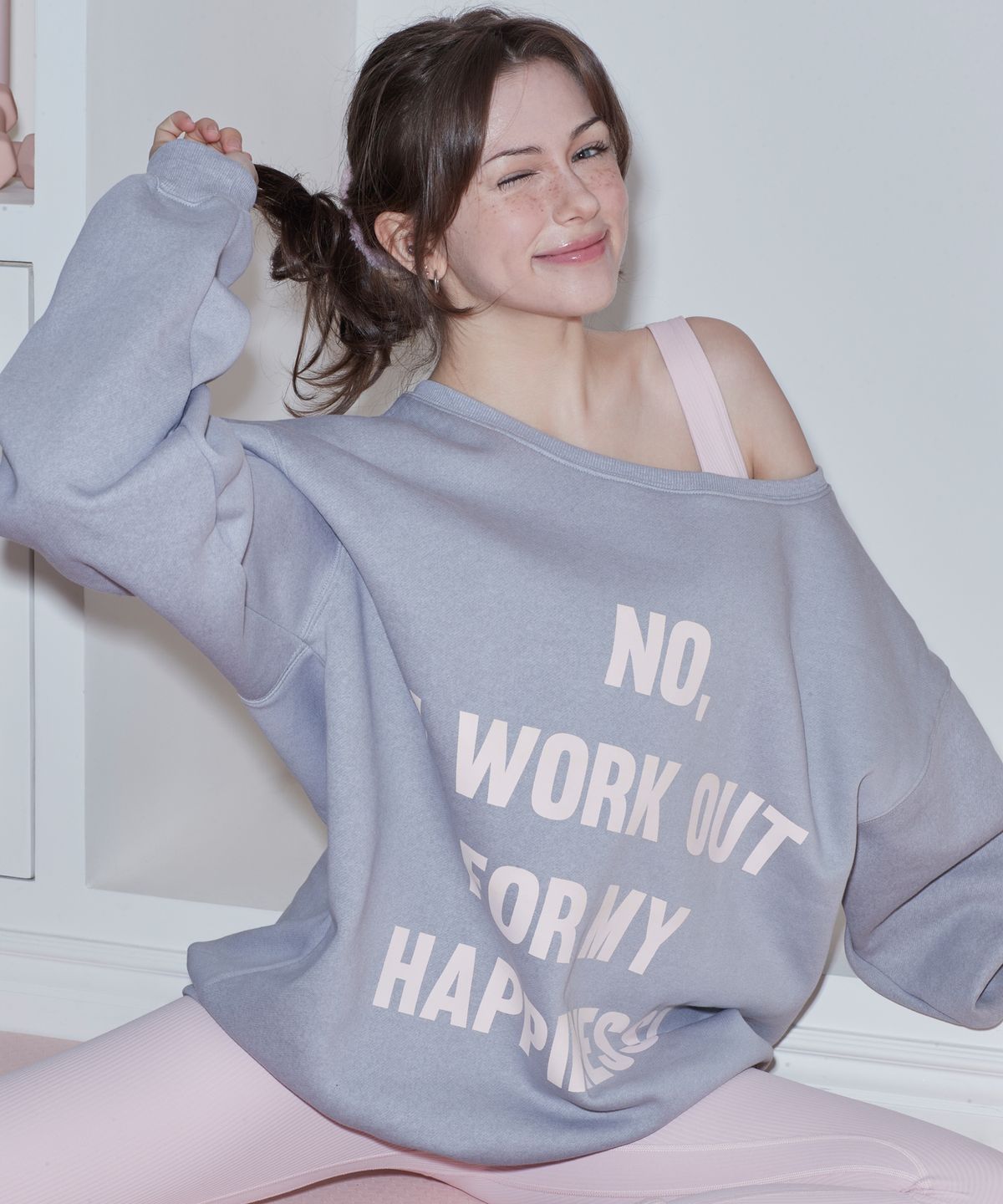 스웻스윗(SWEATSWEET) PIGMENT LETTERING SWEATSHIRTS - GRAY