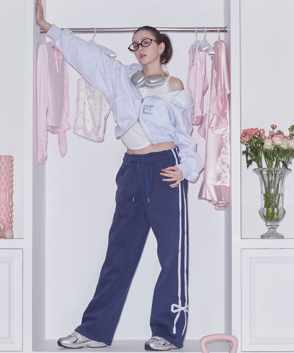 스웻스윗(SWEATSWEET) [RE] SWEET RIBBON SWEAT PANTS - NAVY/SILVER
