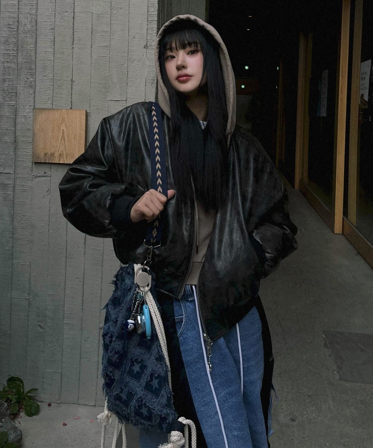 밀크웨이브(MILK WAVE) 갤럭시 그런지 데님 스트링 백팩 (크로스백 겸용)