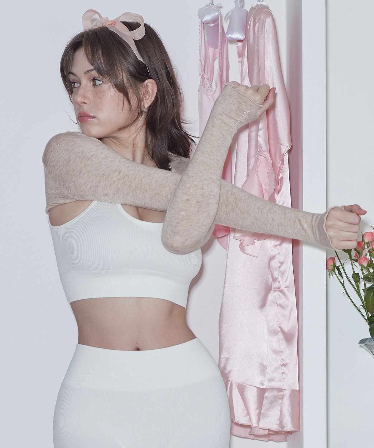 스웻스윗(SWEATSWEET) SOFT CREAM LETTERING BOLERO - BROWN