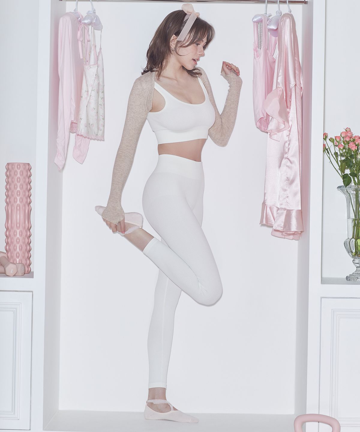 스웻스윗(SWEATSWEET) SOFT CREAM LETTERING BOLERO - BROWN