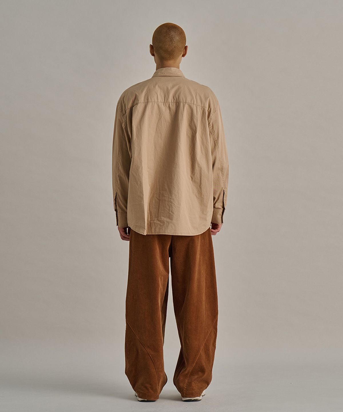 논타입(NONTYPE) POUCH POCKET SHIRTS (BEIGE)
