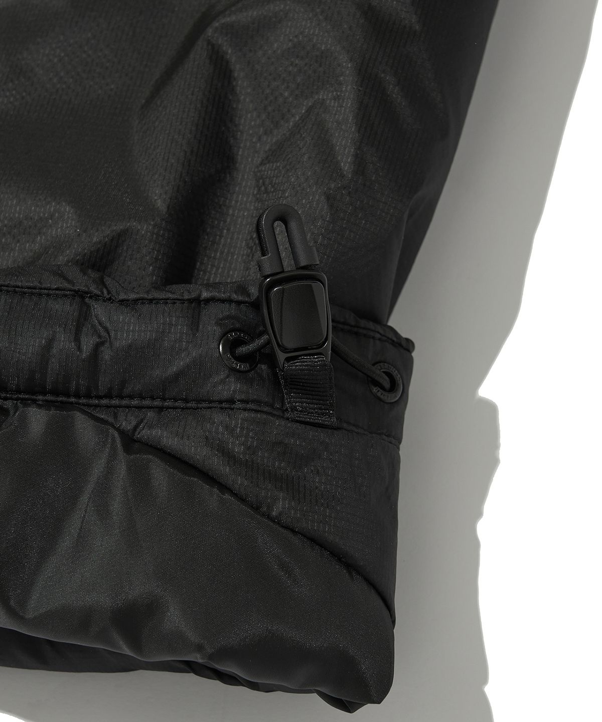 웰터 익스페리먼트(WELTER EXPERIMENT) TORRES PRIMALOFT VEST_BLACK_WOL082