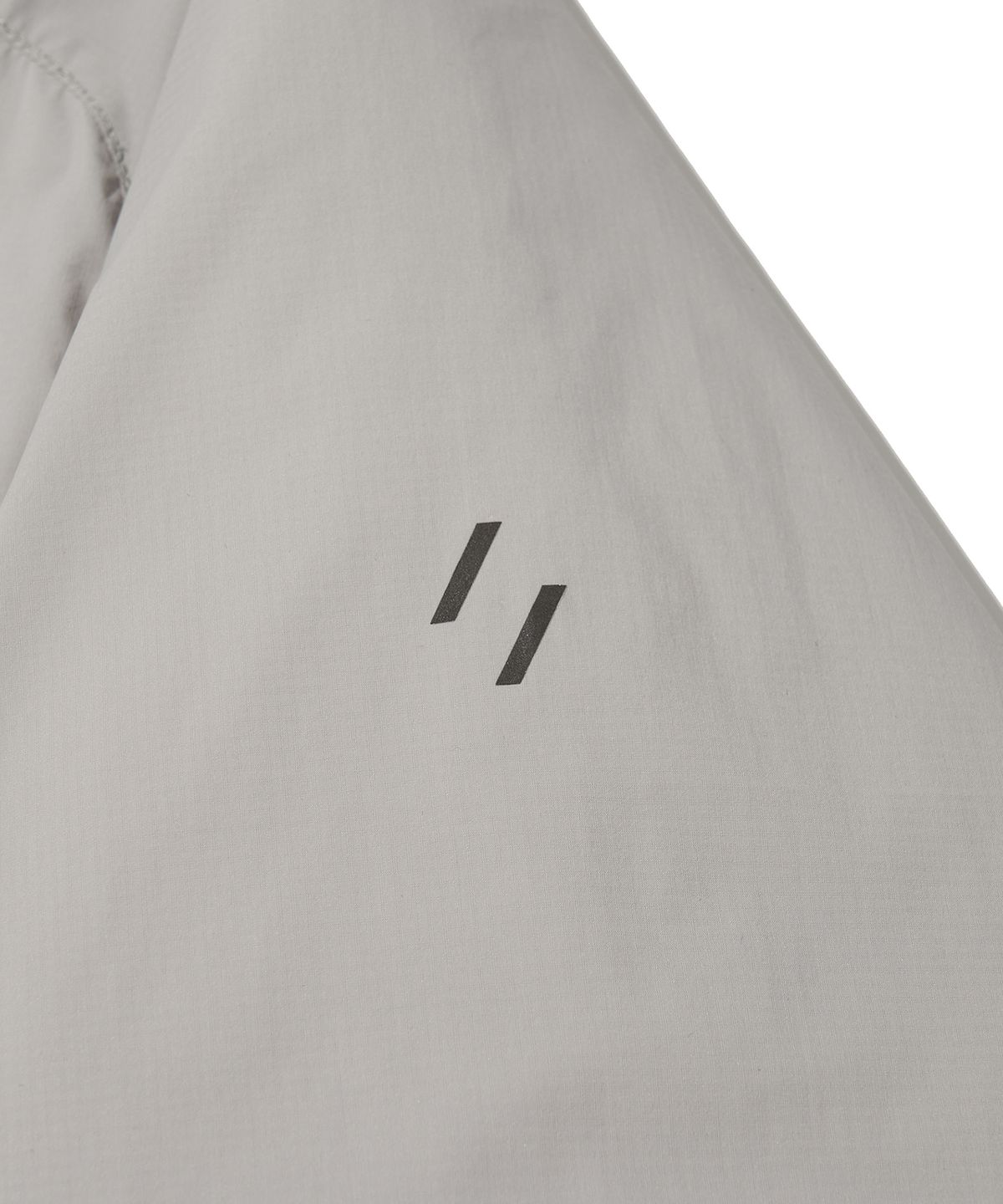 웰터 익스페리먼트(WELTER EXPERIMENT) REFLECTIVE STITCH PRIMALOFT INSULATION JACKET_LIGHT GRAY_WOL086