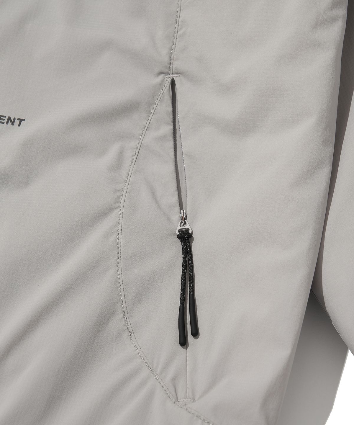 웰터 익스페리먼트(WELTER EXPERIMENT) REFLECTIVE STITCH PRIMALOFT INSULATION JACKET_LIGHT GRAY_WOL086