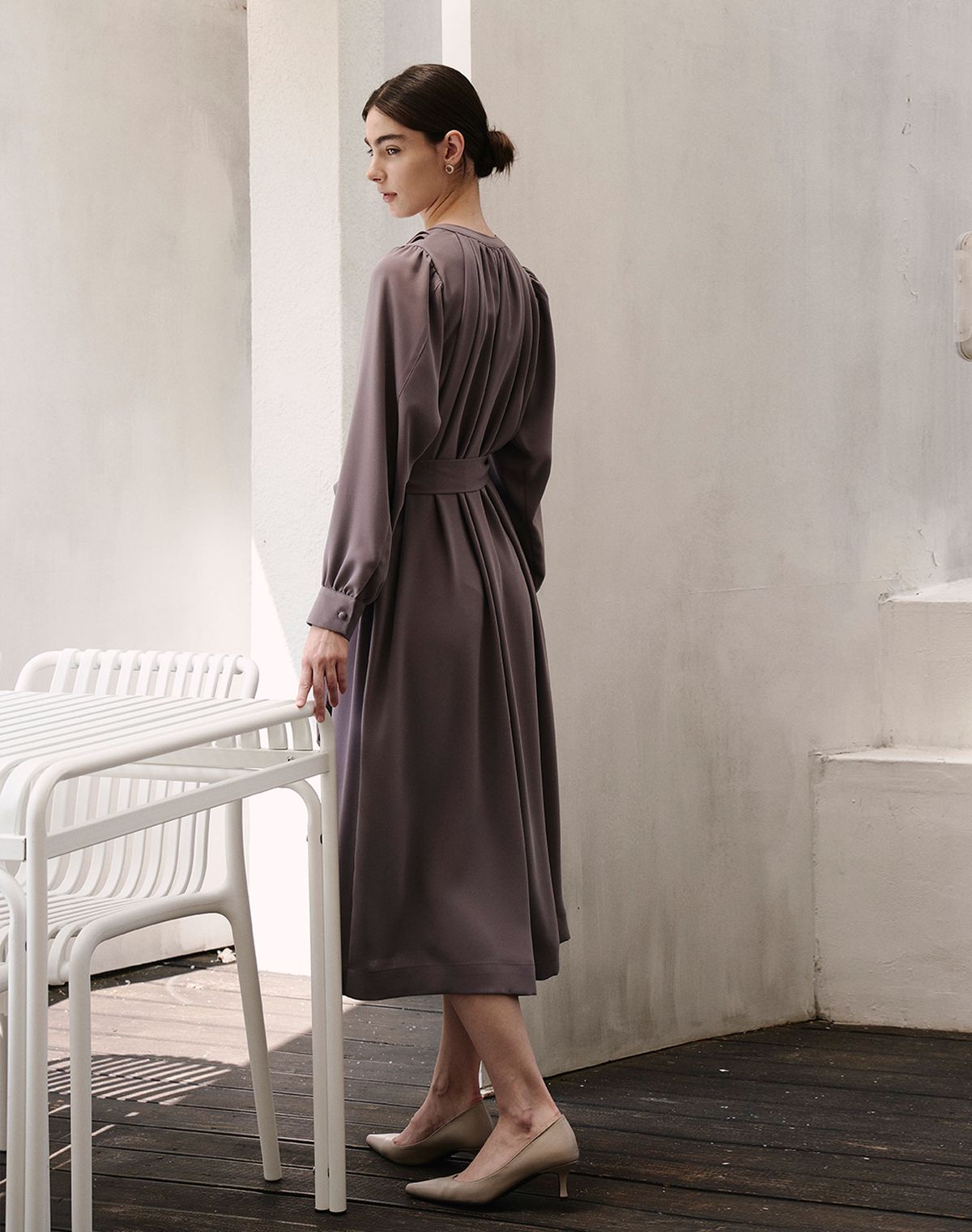 지에마르(GIEMAR) 라운드 넥 롱 드레스 마룬  ROUND NECK LONG DRESS MAROON