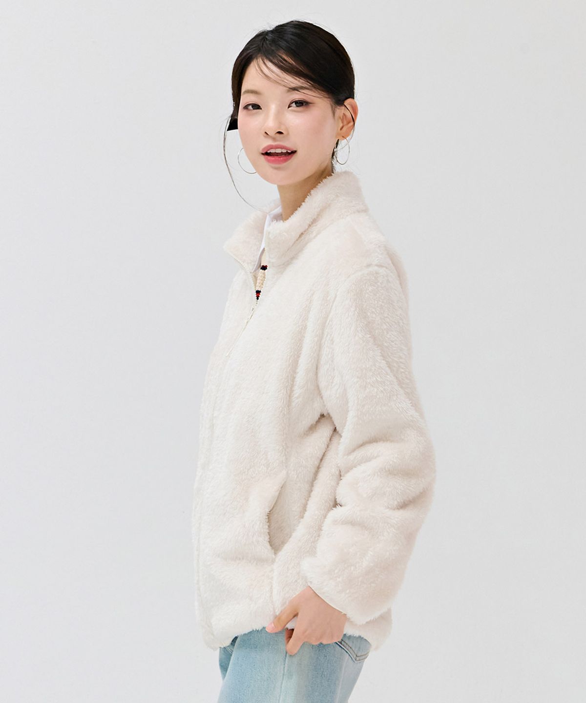 체이스컬트(CHASECULT) 공용 베이직 퍼플리스 집업 점퍼-아이보리