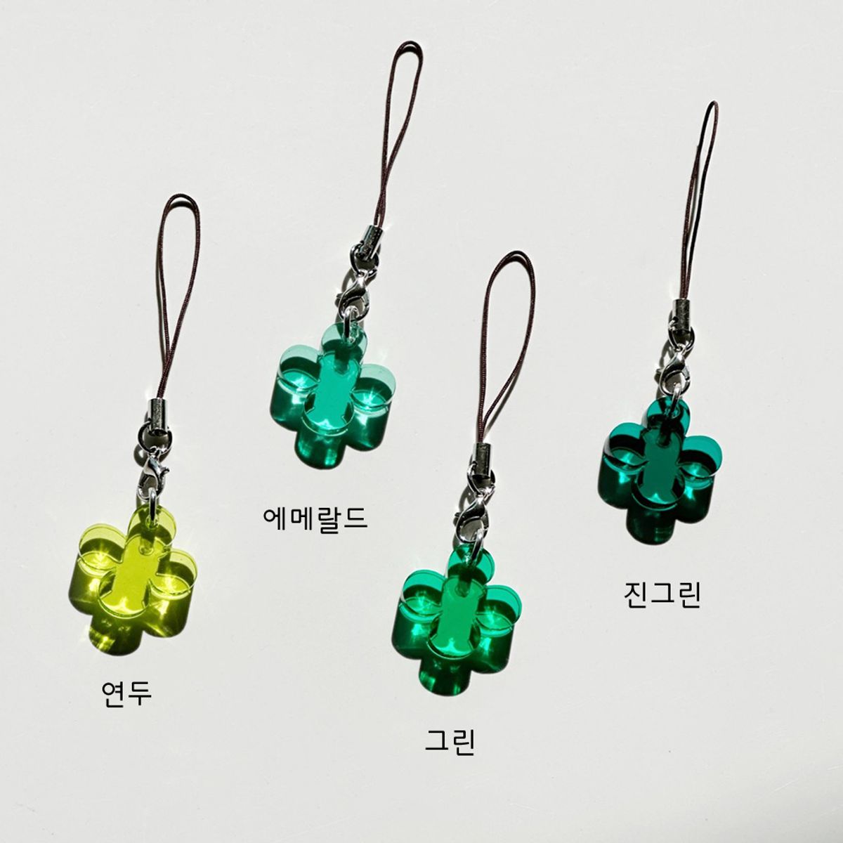 비아크래프트(VIACRAFT) 네잎클로버 키링 끈