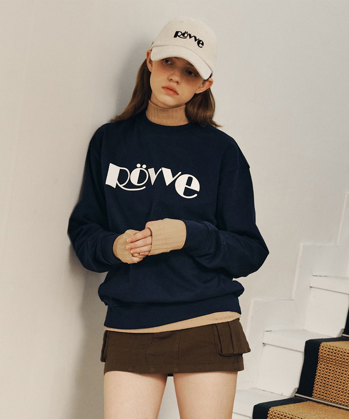 뢰브(ROVVE) Corduroy Logo Cap (Cream)
