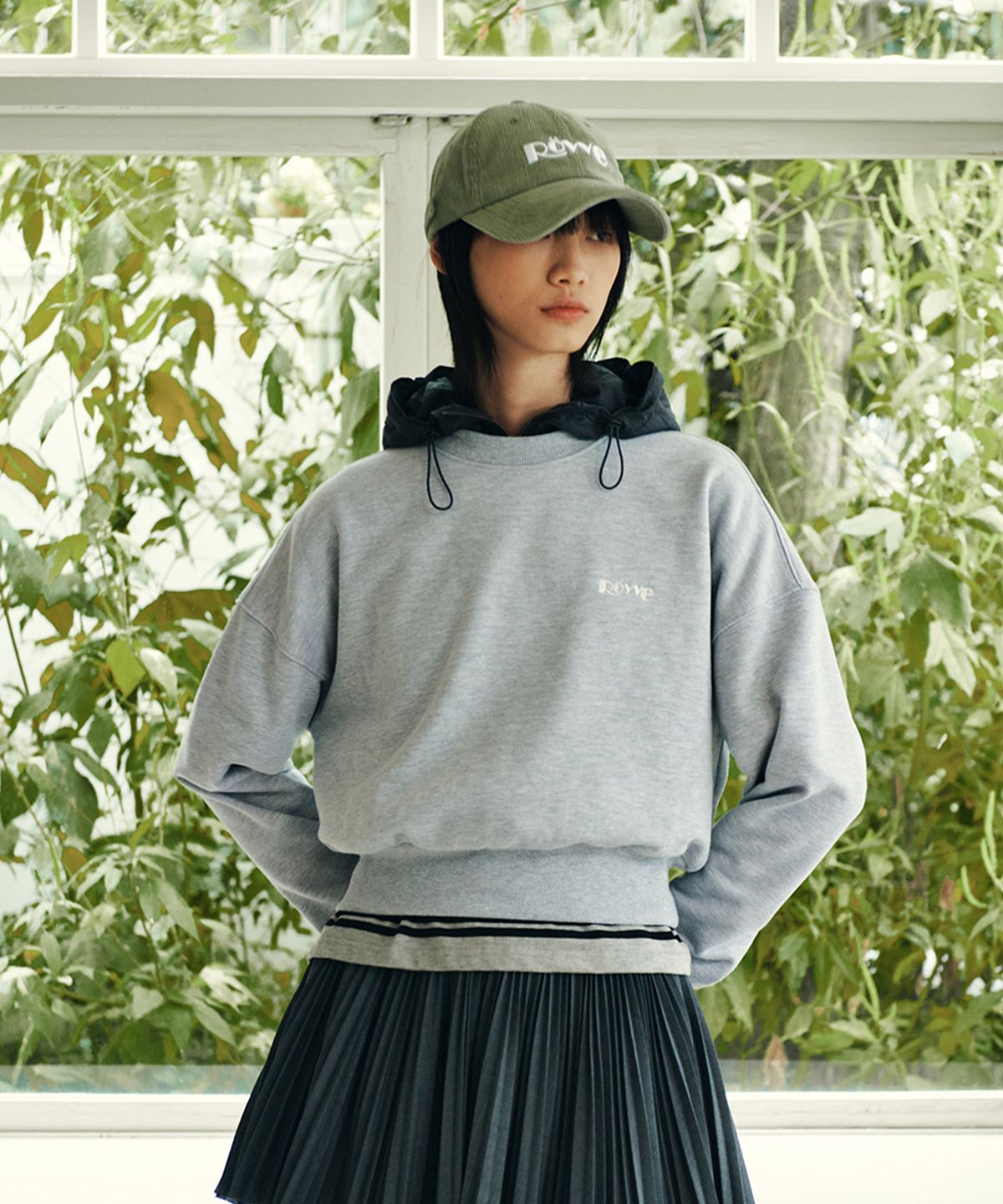 뢰브(ROVVE) Corduroy Logo Cap (Khakhi)