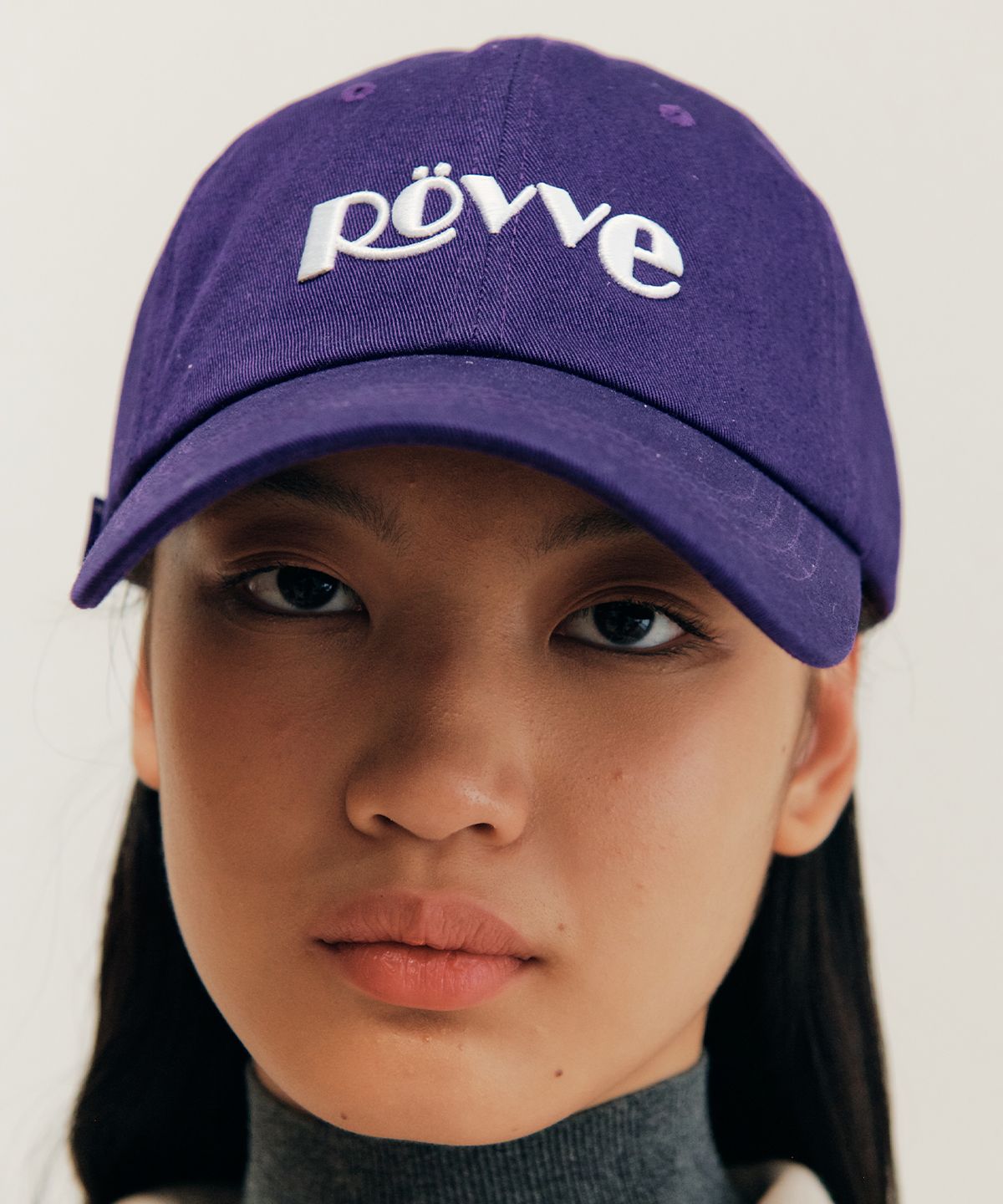 뢰브(ROVVE) Logo Cap (Deep Purple)