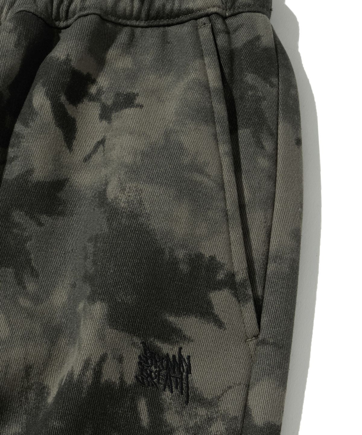 브라운브레스(BROWNBREATH) CONFUSION BANDING PANTS - GREY