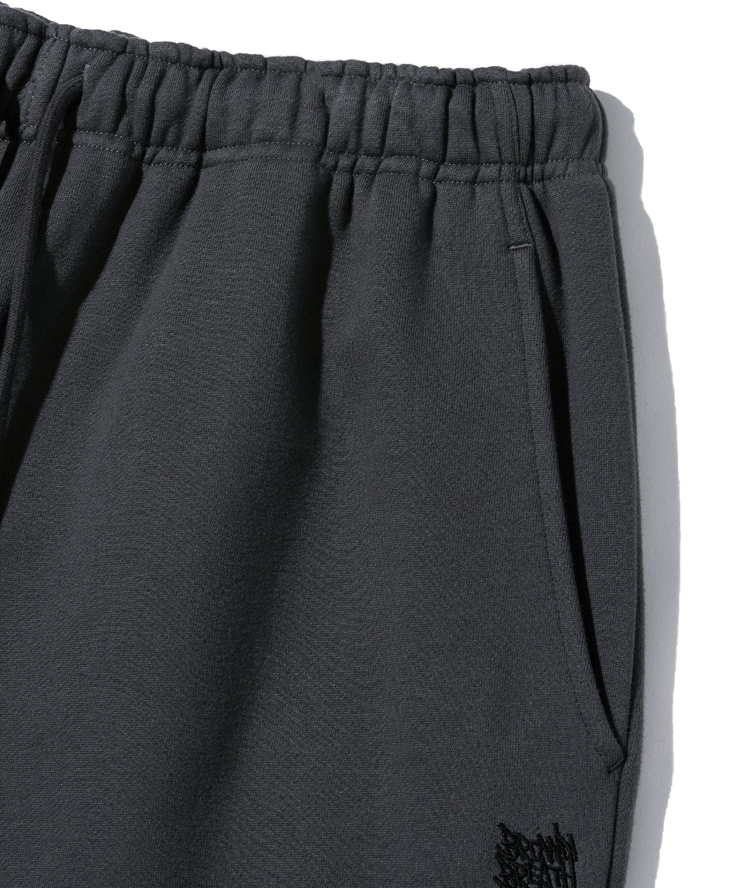 ★BROWNBREATH★ TAG WAPPEN SWEAT PANTS CHARCOAL MUSINSA | BROWNBREATH TAG WAPPEN SWEAT PANTS - CHARCOAL