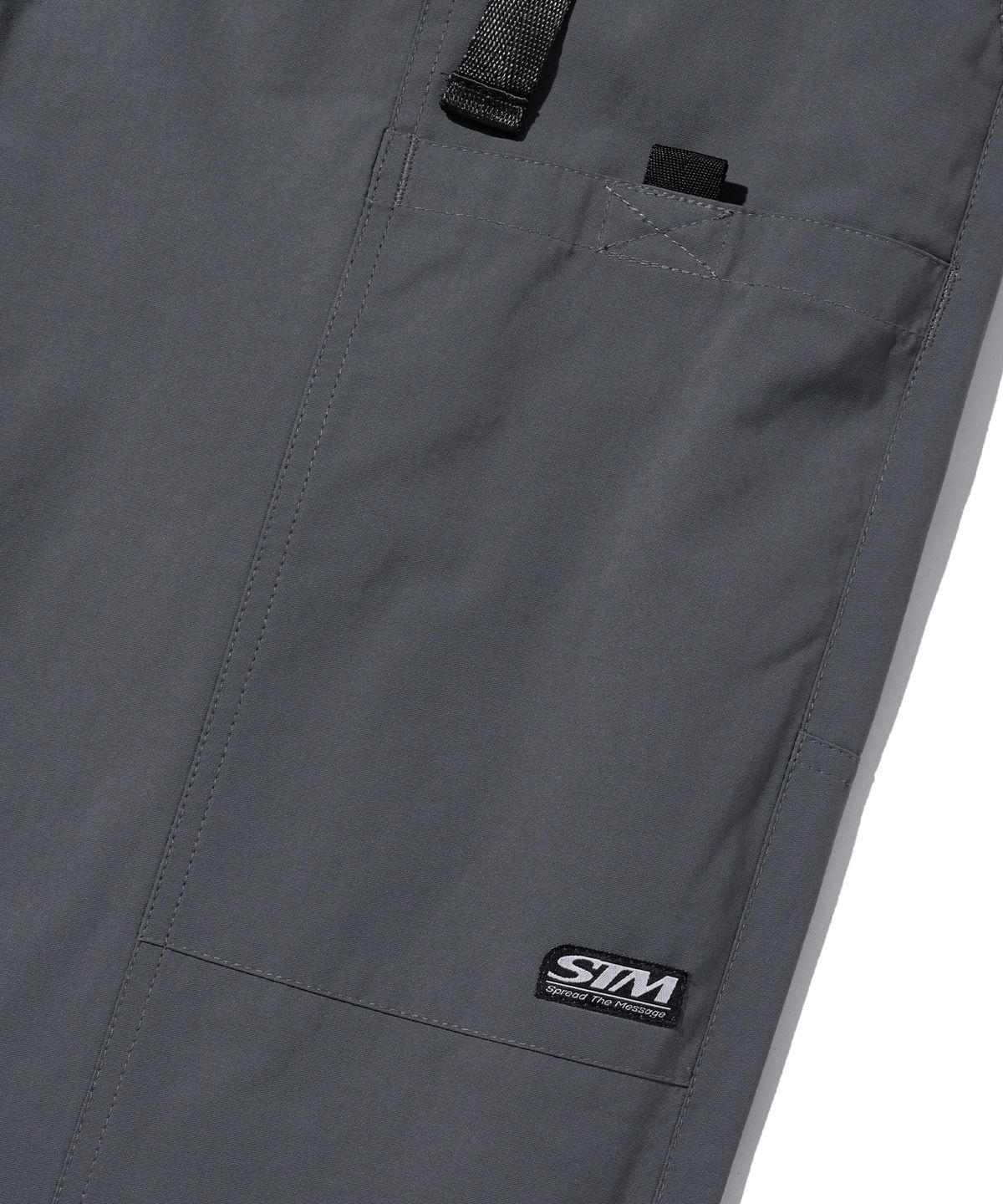 브라운브레스(BROWNBREATH) STM NYLON LINE PANTS - CHARCOAL