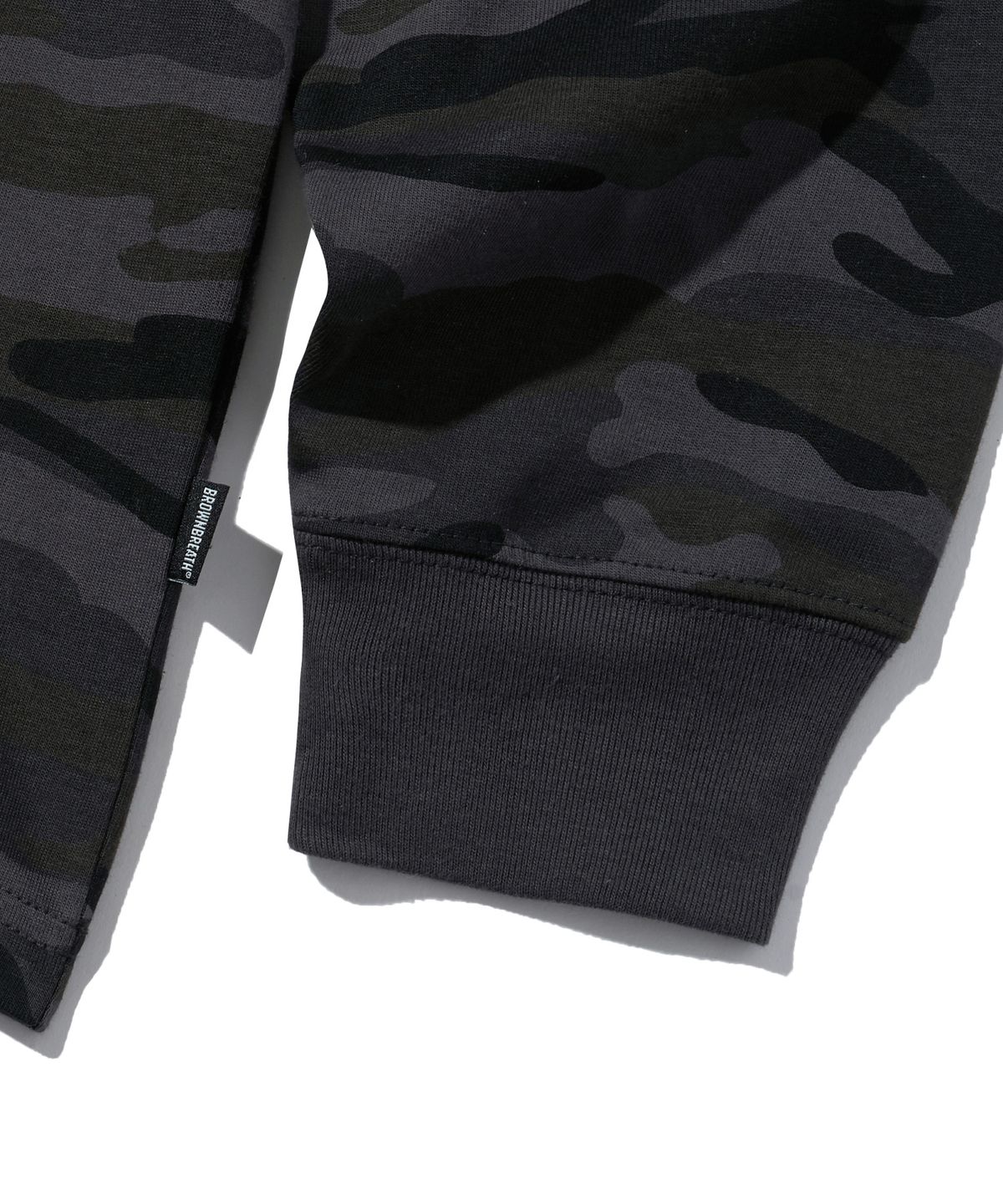 브라운브레스(BROWNBREATH) TAG CAMO LONGSLEEVE - DARK GREY