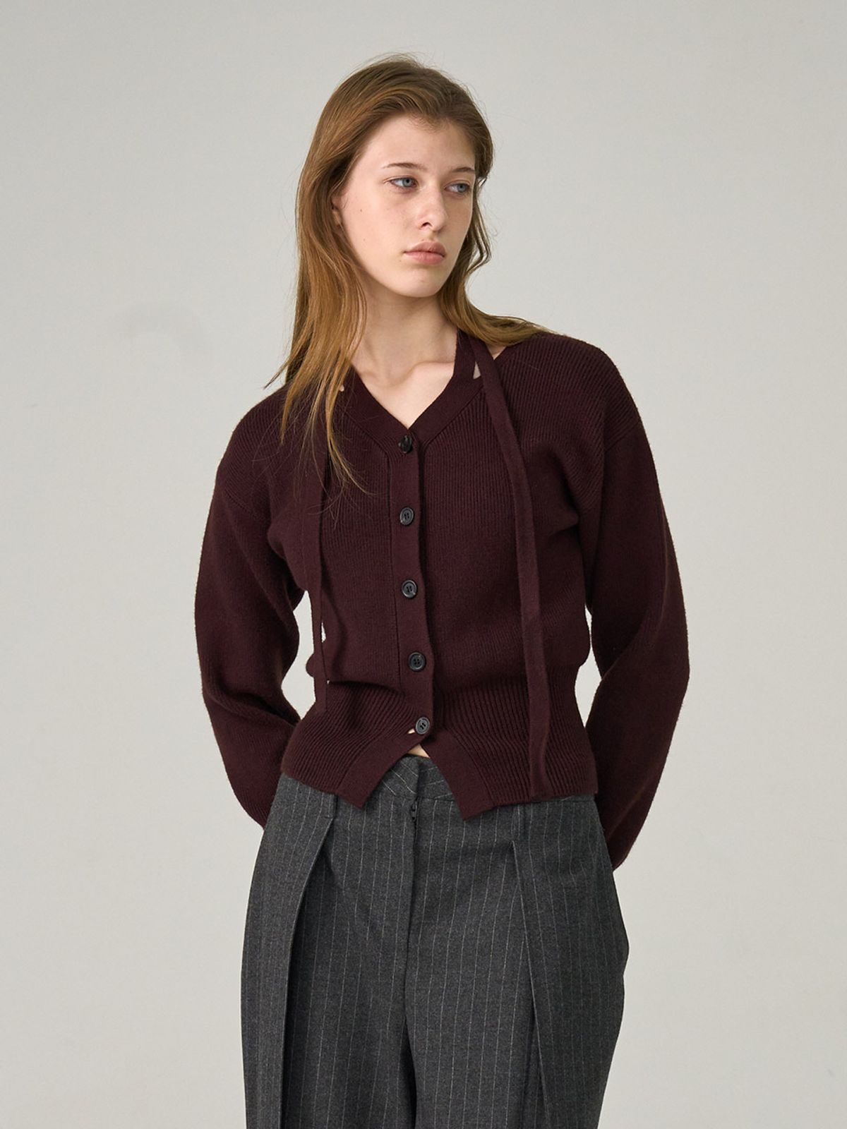 헌치(HUNCH) Neck slit cardigan (2color)