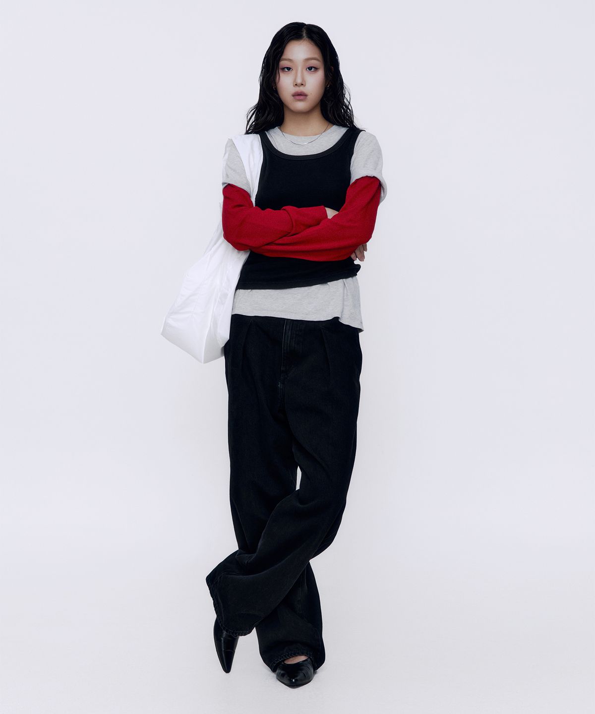 큐클리프(CUECLYP) [PAPARAZZI] Soft Hobo Bag (White)