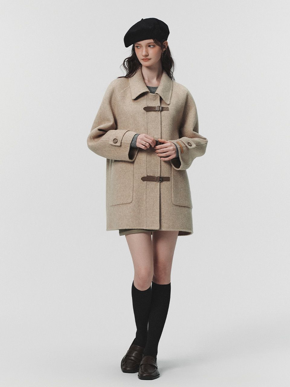 ジャケット・アウター CAEL handmade wool buckle short coat CAEL handmade wool buckle short coat