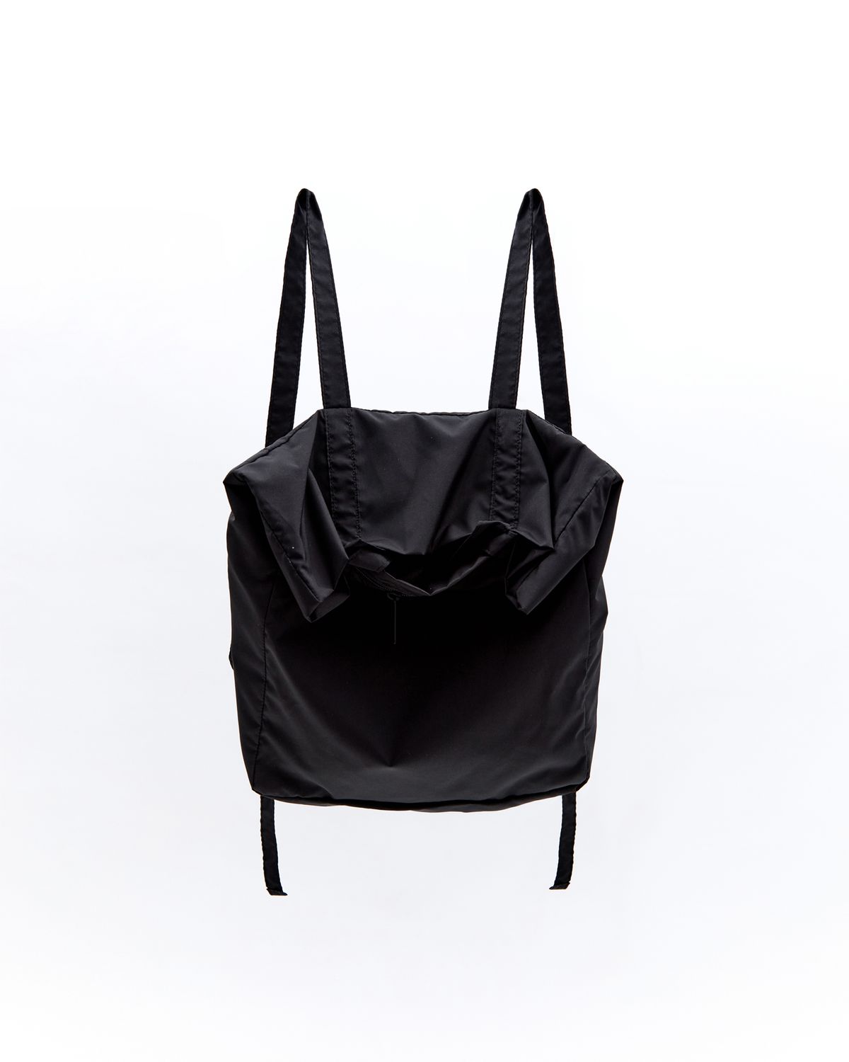 큐클리프(CUECLYP) [PAPARAZZI] Mini Tote Bag (Black)